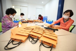 어르신들에게 맞춤형 일자리 제공… 구로 “보람찬 인생 2막 응원합니다”