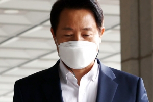 [포토] 검찰 출석한 오세훈 서울시장