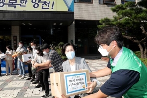 명절선물 모아모아… 양천구청장은 ‘최강 나눔 배달꾼’