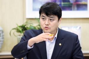 “특례시는 ‘앙꼬 없는 찐빵’… 광역시 준하는 권한과 지원 필요”