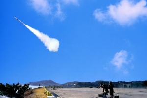 신궁 유도탄 85발 중 20발 사격 실패...“전수조사 필요”