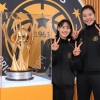 딱 ‘1패’ 박지수·강이슬 야심찬 도전… 여자농구 최고 승률 94.28% 넘기 위한 패배 마지노선