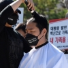“백신이 앗아간 가족, 나라가 책임져야”