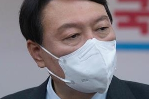 “식용 개 따로 키우지 않느냐”는 윤석열 발언에 유승민 “거북하다”·민주당도 “동물 학대”