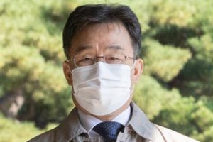 檢의 ‘배임’ 승부수… 김만배 등 ‘공범 3인방’ 영장·유동규 추가 기소