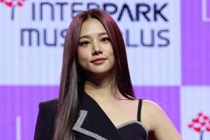 [포토]라붐 “ ‘Blossom’ 으로 돌아왔어요”