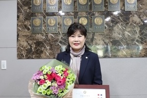 고진숙 서울 용산구 의원, ‘서울시구의회의장협의회 지방의정대상’ 수상