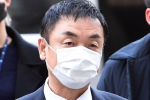 계속 수사한다지만… 김건희 주가조작 실마리 못 찾는 檢