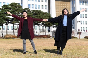 “예민한 거라고?… 편견으로 여성의 고통 외면해선 안 돼”