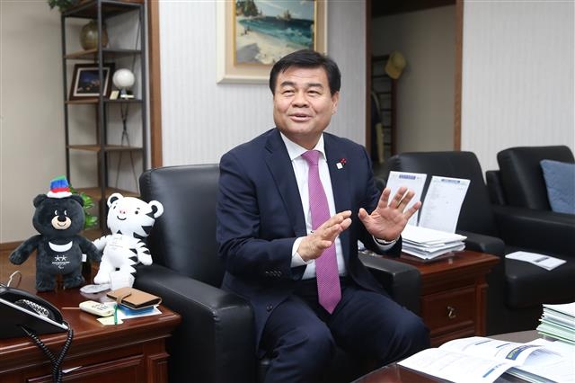 서울신문은 18일 심규언 동해시장을 만나 테마관광지로 거듭나고 있는 동해시 발전에 대해 들었다. 동해시 제공