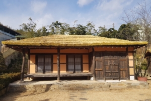 전두환 고향 경남 합천 내천마을 조용…추모 등 논의 중