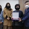 김혜련 서울시의원, ‘신동중’ 감사패 수상