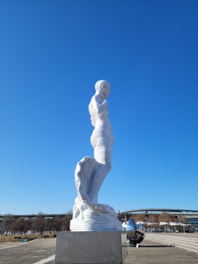 옆에서 바라본 슬라이스 이미지, 비너스의 탄생