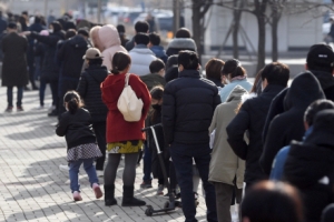 이번 주 병상 꽉 찬다… 이미 늦은 ‘특단 조치’