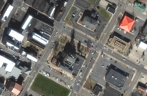 미국 상업위성 막사테크놀로지가 2017년 1월 28일 촬영한 미국 켄터키주 메이필드시 중심가./AP연합뉴스