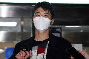 기성용 “빨리 결과 나왔으면 좋겠다”…첫 대질조사 종료(종합)