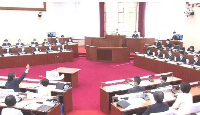 외국인 주민투표 참가 조례안 표결 중인 무사시노시의회