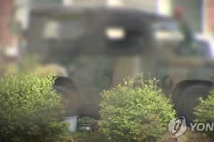 야외훈련 육군 차량 전복…병사 1명 사망·3명 부상