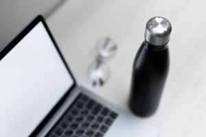 후배 텀블러에 ‘유해 화학물질’ 몰래 쏙…대학원 선배 벌금형