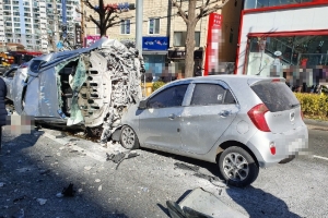 [속보] 부산 ‘5층 추락’ 택시 속도는 시속 70㎞…“급발진 가능성 낮아”