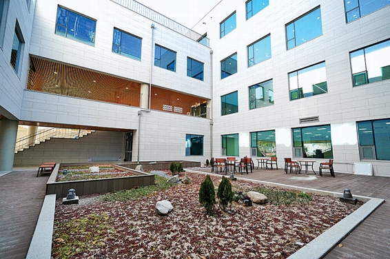 서울 강남구 세곡동에 개관한 체육 및 주민편의시설인 자곡문화센터. 강남구 제공