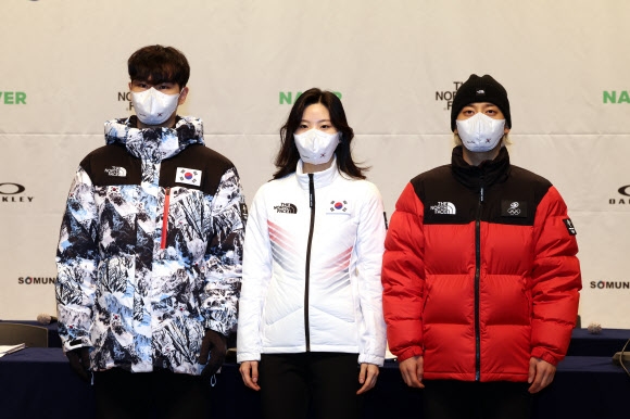 2022 베이징 동계올림픽 선수단 시상복 공개