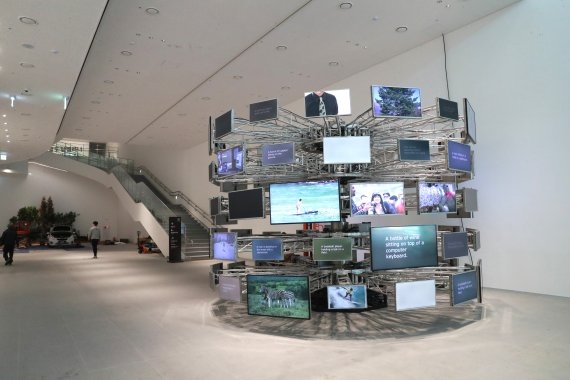 6일 개관하는 울산시립미술관은 3개의 전시실과 함께 공공미술관 최초의 실감 미디어아트 전용관(XR랩)을 갖추고 있다. 울산시 제공.