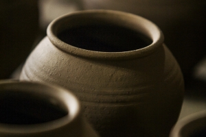 4500만원 든 항아리 버린 청소업체…쓰레기장 뒤진 결과는