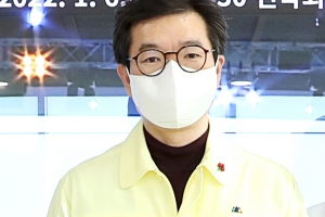 UN공공행정상 수상 18개월 만에 성동 품에