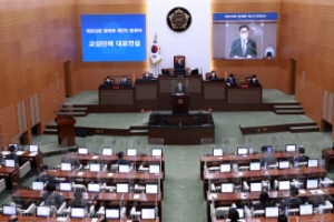 서울 25개 자치구 연줄 분석…‘경기고’가 최고 영향력