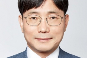 새 민정수석에 ‘非검찰’ 김영식 전 법무비서관