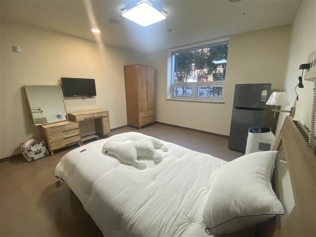 홍성의료원에 만들어진 충남 첫 공공산후조리원의 산모실. 충남도 제공