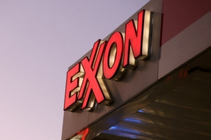 탄소중립 선언한 거대 정유사들…악마는 디테일에 있었다