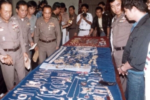 사우디-태국 30년 만에 외교 복원, ‘보석 도난’ 깔끔…