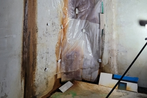 [속보] 붕괴 위험 일산 빌딩 … 옆 건물에서도 수년째 ‘펄흙’ 유출중