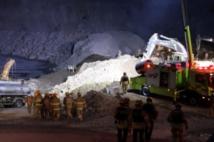 양주 채석장 붕괴사고 실종자, 밤샘 수색에도 못 찾아