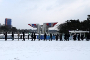 최다·또 최다…신규확진 2만명 육박, 예상보다 빠르다(종합)