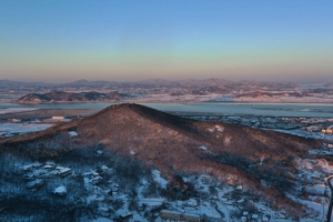 동네 뒷산처럼 올랐더니… 북녘 땅 개성이 손에 잡힐 듯