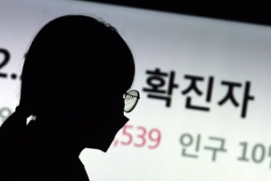 정부, 석 달째 ‘내수 우려’… 언제까지 우려만 해야 할까