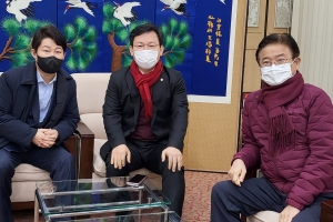 대구시장·경북지사, “신공항 건설 위해 군위군 대구 편입은 반드시 성사돼야”