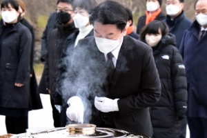 [사설] 윤·안 단일화 논의, 사표 없도록 속히 결론 내야