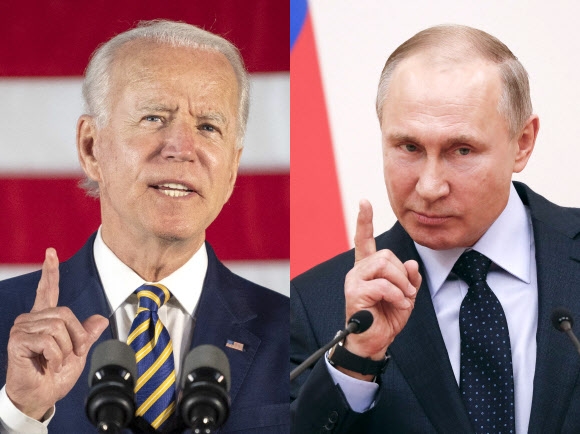 조 바이든(왼쪽) 미국 대통령. 블라디미르 푸틴(오른쪽) 러시아 대통령. AP 연합뉴스