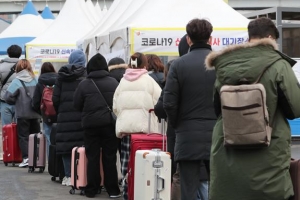 “면역저하자 4차 접종 시작…동네병원서 당일접종 가능”(종합)