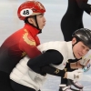 ‘화기애애’ 중국 선수와 장난치는 안현수