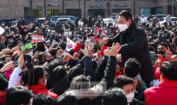 수도권 유세 나선 尹