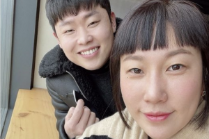 김영희, 결혼 1년만 임신...“밝고 선한 아빠 닮길” [EN스타]