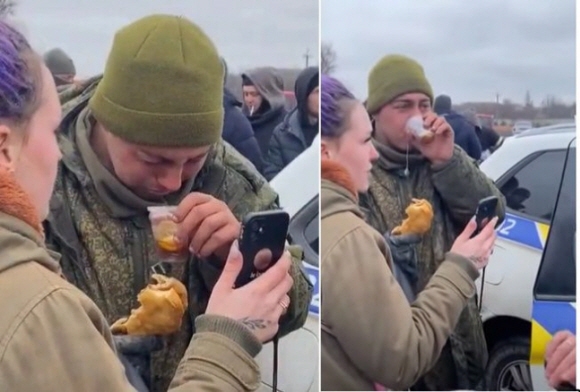소셜미디어를 통해 확산된 영상 속에서 우크라이나를 침공한 러시아군으로 추정되는 한 병사가 우크라이나 주민이 건넨 따뜻한 홍차와 빵을 먹으면서 가족들과 영상통화를 하고 있다. 그는 화면 속 어머니를 보자 참았던 눈물을 터뜨렸다. 트위터 영상 캡처