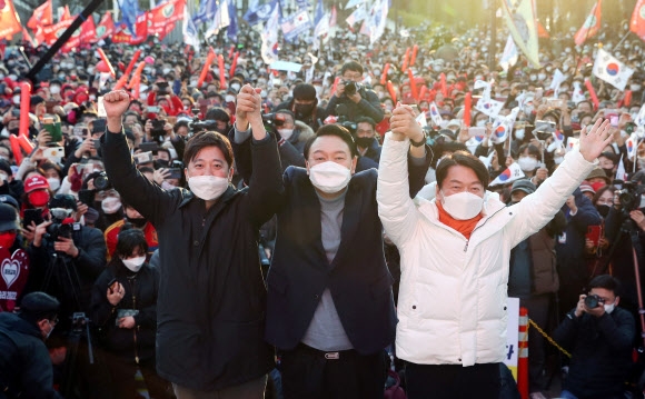 야권 세 남자 어색한 스리샷 연합뉴스