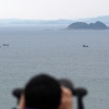 군, NLL 넘은 北선박 나포 北경비정에 경고사격 쫓아내…과거 사례들
