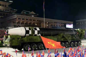 北 ICBM·핵실험 위협, 中 사드 견제… 尹 ‘안보 시험대’ 올랐다